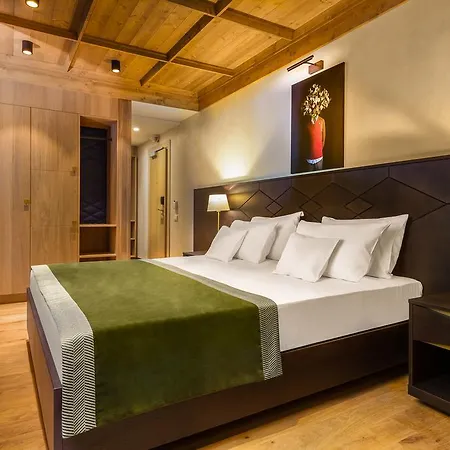 Ana Hotels Bradul Poiana 4*